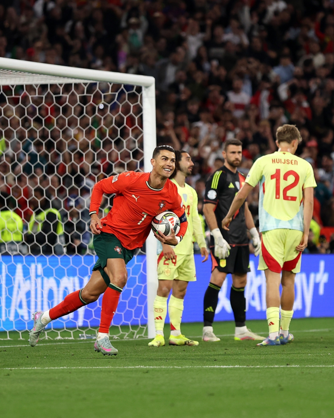 BTi体育-包含欧国联比赛：葡萄牙主场大胜克罗地亚的词条